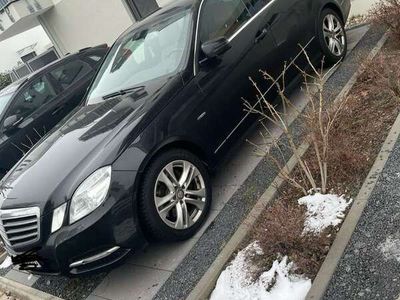 gebraucht Mercedes E250 AVANTGARDE - 94.200 KM !