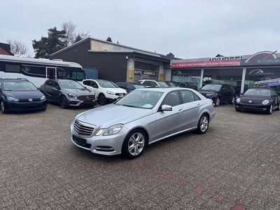 Silber Gebraucht 2012 Mercedes E250 Avantgarde Limousine | 15.990 € (Etwas zu teuer)