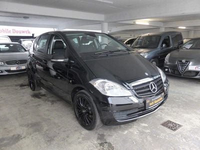Gebraucht Mercedes A160 95 PS (69 kW) 2012 Schwarz Kleinwagen