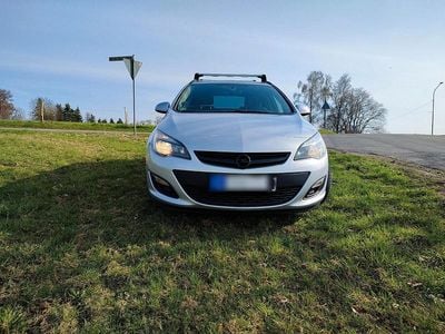 Gebraucht Opel Astra 110 PS (80 kW) 2015 Silber Kombi