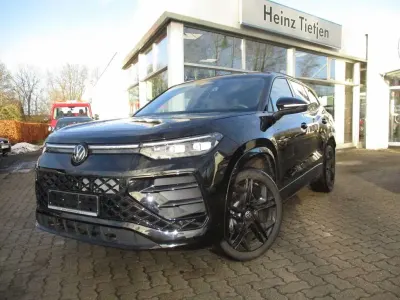 Gebraucht VW Tayron R-line 150 PS (110 kW) 2025 Schwarz SUV