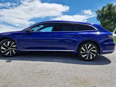 Gebraucht VW Arteon R-line 200 PS (147 kW) 2023 Blau Kombi