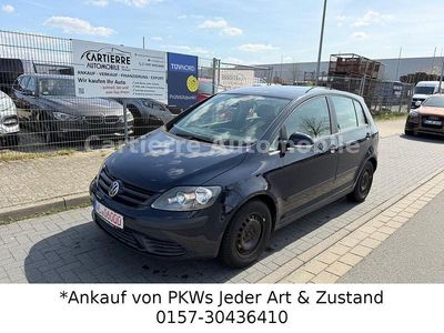 Usata VW Golf IV Trendline 75 CV (55 kW) 2005 Blu Berlina