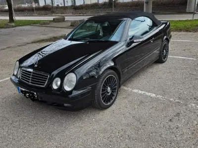 Gebraucht Mercedes CLK320 Avantgarde 218 PS (160 kW) 2000 Schwarz Coupé
