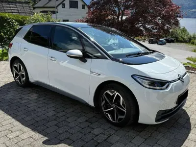 Gebraucht VW ID.3 Pro Performance 150 kW (204 PS) 2021 Weiß Kleinwagen