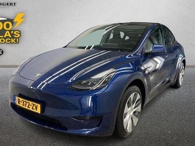Blau Gebraucht 2022 Tesla Model Y Standard Range SUV | 32.900 € (Fairer Preis)