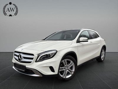 Gebraucht Mercedes GLA250 Urban 211 PS (155 kW) 2014 Weiß SUV