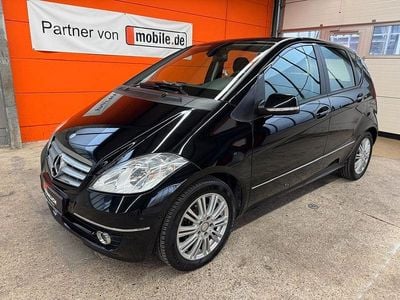 Gebraucht Mercedes A180 109 PS (80 kW) 2010 Schwarz Limousine
