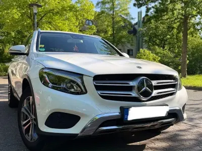 Gebraucht Mercedes GLC220 AMG line 170 PS (125 kW) 2018 Weiß SUV