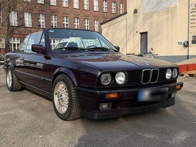 Gebraucht BMW 318 Cabriolet Shadowline 113 PS (83 kW) 1993 Violet Cabrio