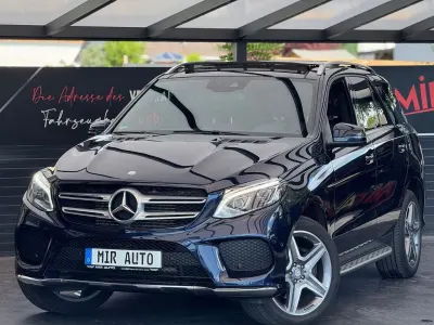 Gebraucht Mercedes GLE250 204 PS (150 kW) 2016 Blau SUV