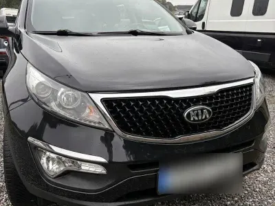 Gebraucht Kia Sportage Vision 135 PS (99 kW) 2015 Schwarz SUV
