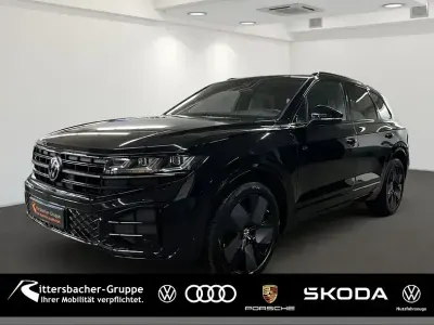 Usata VW Touareg R-line 286 CV (210 kW) 2025 Nero SUV