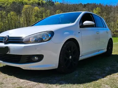 Gebraucht VW Golf VI R-line 122 PS (89 kW) 2010 Weiß Kleinwagen