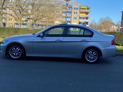 gebraucht BMW 318 i e90