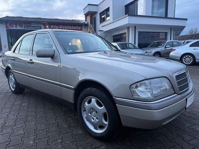 Gebraucht Mercedes C220 Elegance 150 PS (110 kW) 1994 Braun Limousine