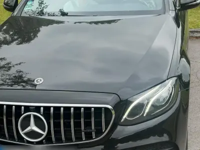 Gebraucht Mercedes E220 AMG line 194 PS (142 kW) 2019 Schwarz Kombi