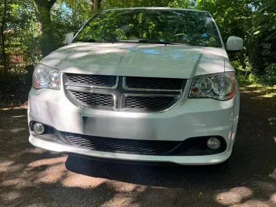 Gebraucht Dodge Grand Caravan 260 PS (191 kW) 2019 Weiß Van / Kleinbus
