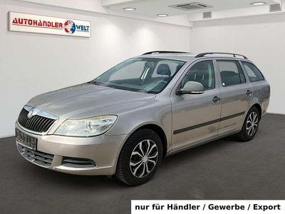 Gebraucht Skoda Octavia Ambiente 122 PS (89 kW) 2009 Gold Kombi