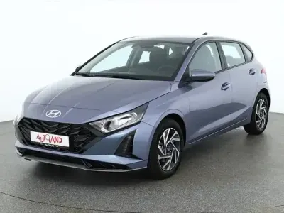 Neu Hyundai i20 101 PS (74 kW) 2026 Dragonredmet. Kleinwagen