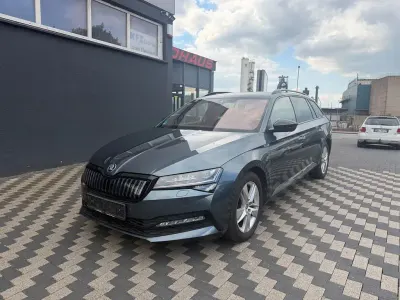 Gebraucht Skoda Superb SportLine 218 PS (160 kW) 2021 Seda quartz/quartz grey Kombi