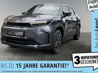 Neu Toyota Urban Cruiser Lounge 128 kW (175 PS) 2026 Grau SUV