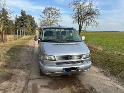 Gebraucht VW T4 101 PS (74 kW) 2002 Silber Van