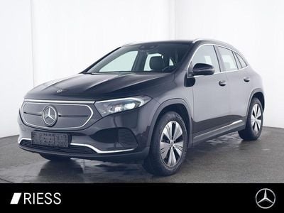 Mercedes EQA300