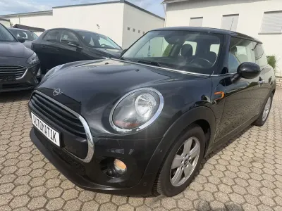 Gebraucht Mini Cooper 136 PS (100 kW) 2018 Schwarz Kleinwagen