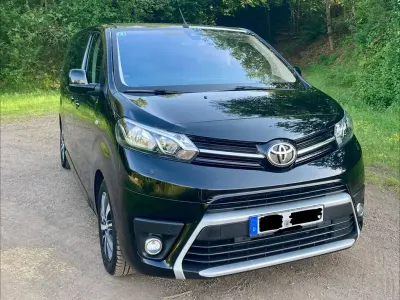 Gebraucht Toyota Proace 150 PS (110 kW) 2019 Schwarz Van / Kleinbus