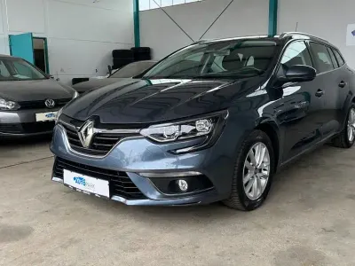 Gebraucht Renault Mégane IV Play 101 PS (74 kW) 2018 Grau Limousine