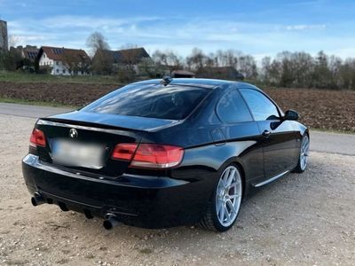 BMW 335
