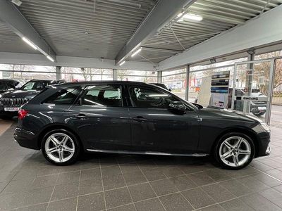 Grau Gebraucht 2022 Audi A4 Advanced Kombi | 30.300 € (Fairer Preis)