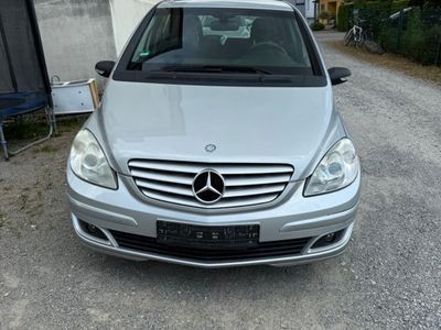 Mercedes B170