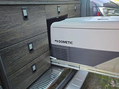 Second-hand VW T6 150 CP (110 kW) 2019 Gri Van