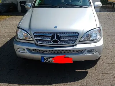 Gebraucht Mercedes ML350 235 PS (172 kW) 2003 Silber SUV