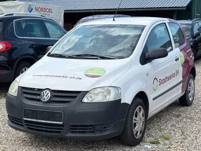 Gebraucht VW Fox Basis 69 PS (50 kW) 2006 Weiß Kleinwagen