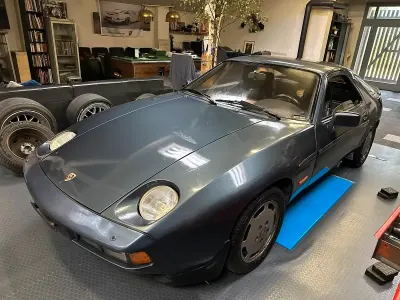 Brugt Porsche 928 302 HK (222 kW) 1982 Blå Coupe
