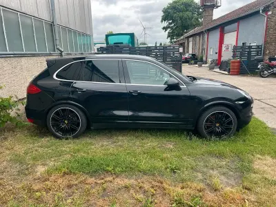 Gebraucht Porsche Cayenne 245 PS (180 kW) 2013 Schwarz SUV