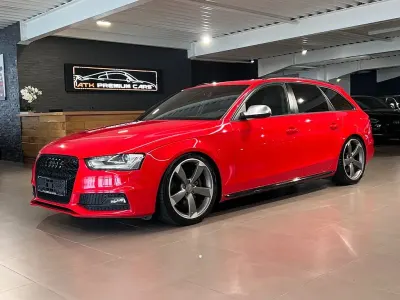 Gebraucht Audi S4 Sport 333 PS (244 kW) 2012 Rot Kombi