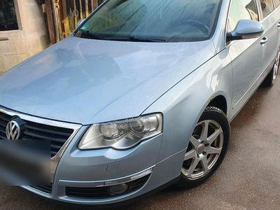 Gebraucht VW Passat 150 PS (110 kW) 2006 Blau Kombi