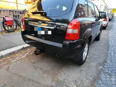 Gebraucht Hyundai Tucson 141 PS (103 kW) 2009 Schwarz SUV
