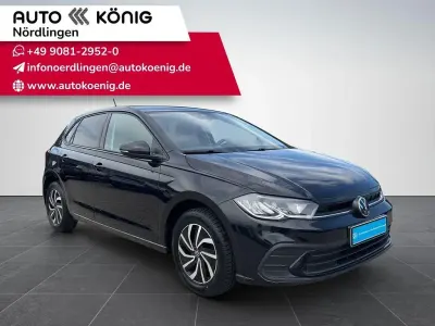 Gebraucht VW Polo Life 95 PS (69 kW) 2023 Schwarz Kleinwagen