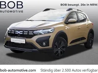 Gebraucht Dacia Sandero Expression 91 PS (66 kW) 2025 Zedergrün (grün) Kleinwagen