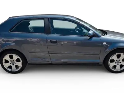 Gebraucht Audi A3 Sport 102 PS (75 kW) 2004 Kleinwagen