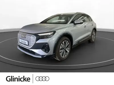 Second-hand Audi Q4 e-tron Ambiente 219 kW (299 CP) 2023 Argintiu SUV