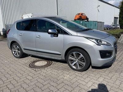 Usata Peugeot 3008 Style 120 CV (88 kW) 2015 Argento Station wagon