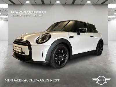 Gebraucht Mini Cooper 136 PS (100 kW) 2023 Weiß Kleinwagen