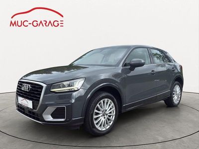 Grau Gebraucht 2018 Audi Q2 Design SUV | 13.900 € (Fairer Preis)