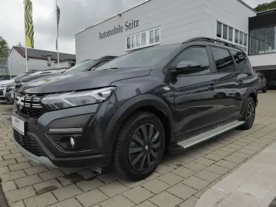 Używany Dacia Jogger